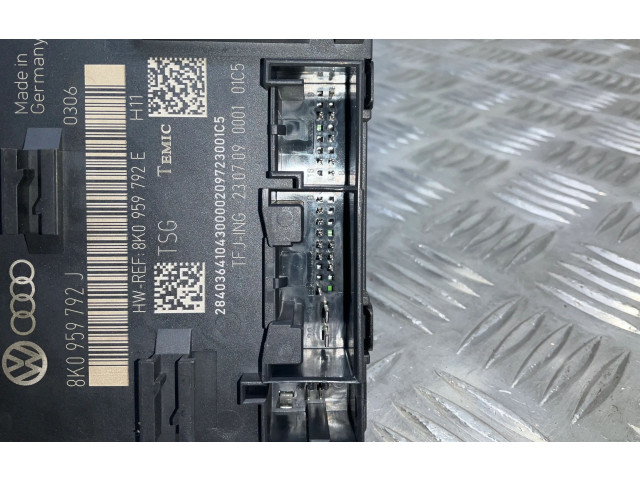 Блок управления дверью 8K0959792J   Audi Q5 SQ5
