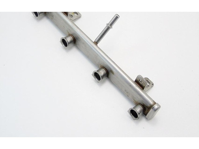 Топливная рампа 55258684 Jeep Renegade