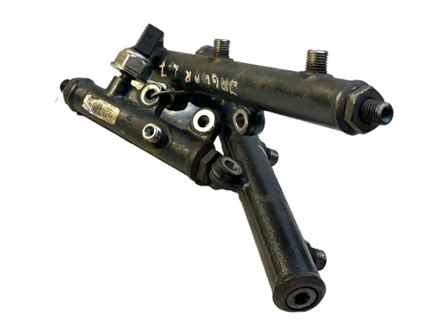 Топливная рампа 4R8Q9D280AC, Y2Y00715 Jaguar S-Type 2.7