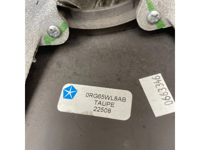 Руль Chrysler Voyager 2001-2004 года 22508, 0RG65WL8AB