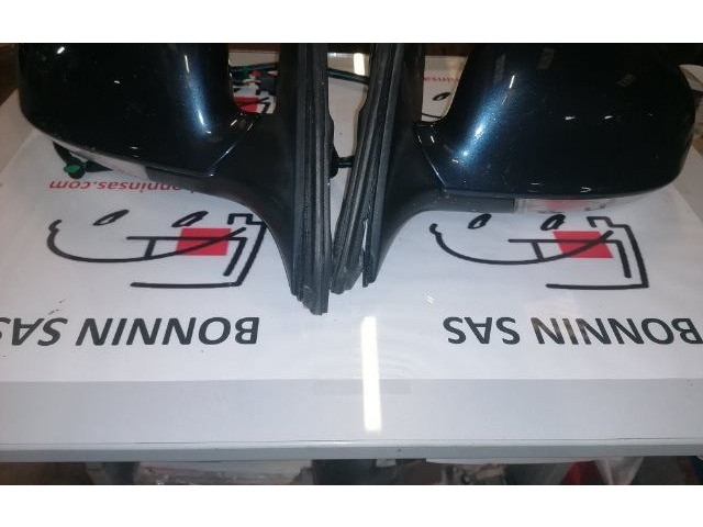 Зеркало электрическое        Volkswagen Jetta V  2005 - 2010 года   