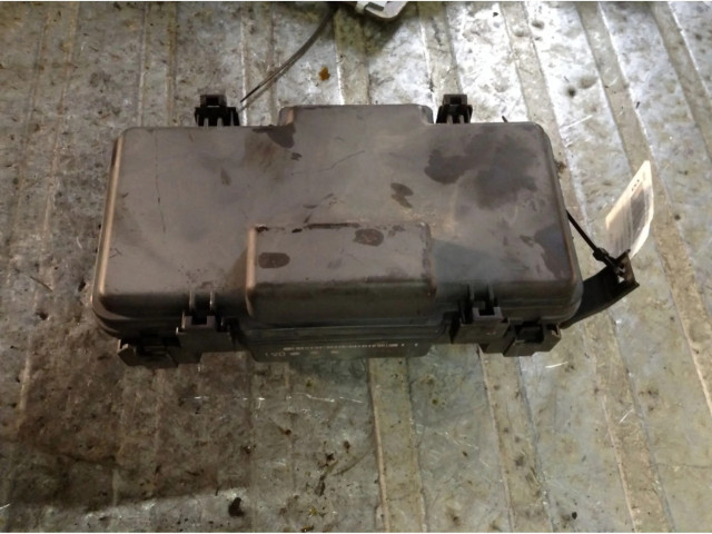   Pojistková skříňka    Honda Stream 2001