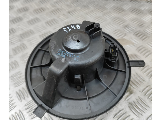 Вентилятор печки 1K1819015F Volkswagen Caddy