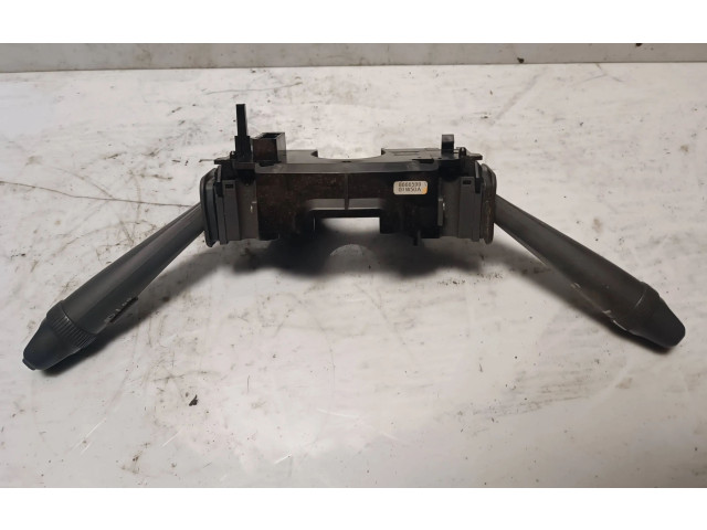 Ручка стеклоочистителей 8666599   Volvo V70