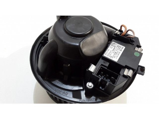 Вентилятор печки 3C0907521F, CZ2468105384 Audi Q3 8U