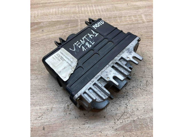 Řídící jednotka 8A0907311M, 0261203186 Volkswagen Vento 1992