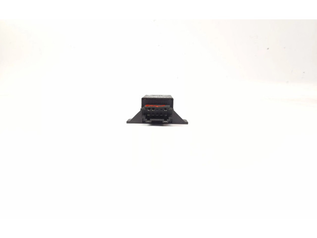 Pojistková skříňka 6U0962258C Skoda Felicia II 1999