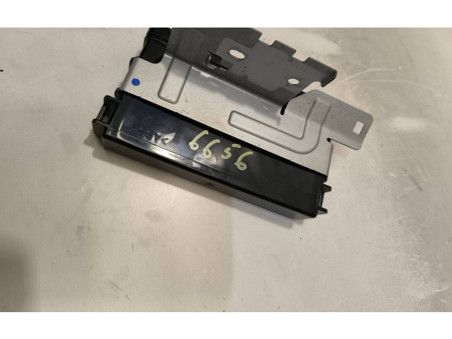 Блок управления 88281SC830, X1T22578M Subaru Forester SH