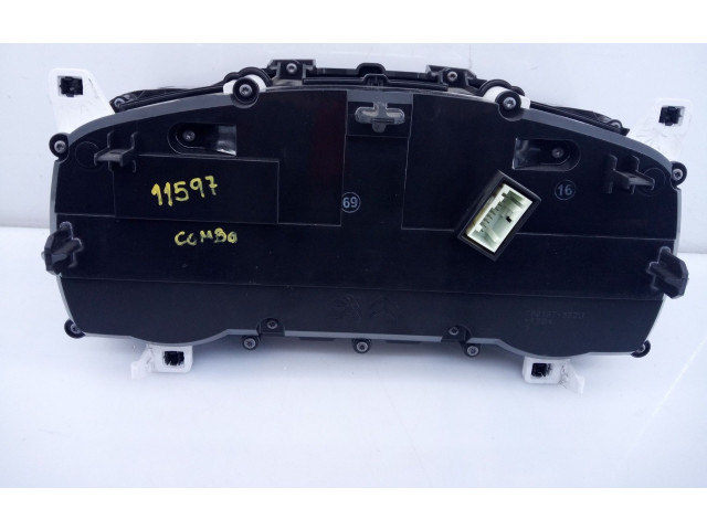 Панель приборов 9831102480, E3-A4-21-2   Opel Combo E       