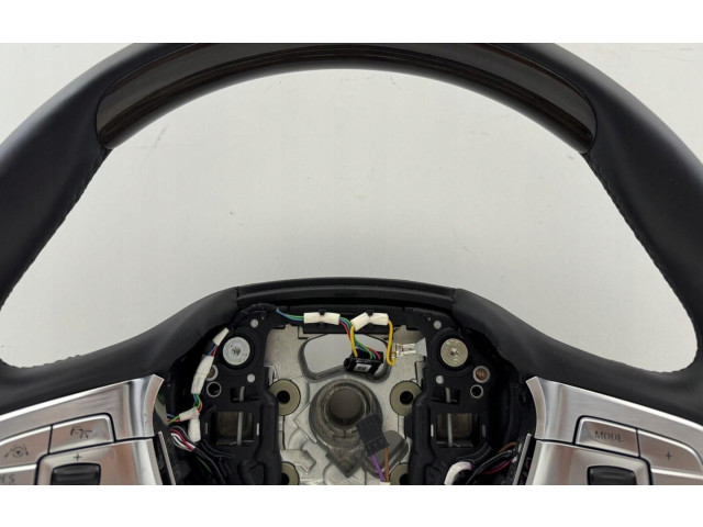 Руль BMW 7 G11 G12  2015 - 2022 года 735889      