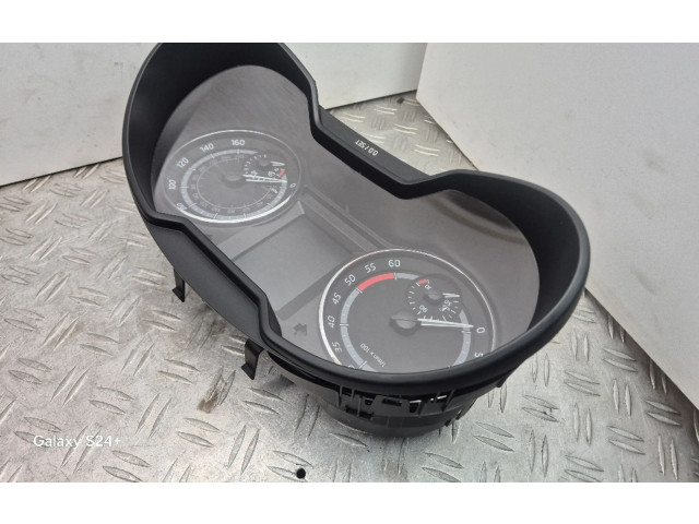 Панель приборов 5E0920959B, A2C94801201 Skoda Octavia Mk3 (5E)