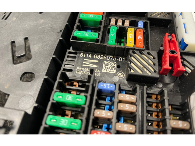 Блок предохранителей 6828075, 9397076   BMW X3 G01    