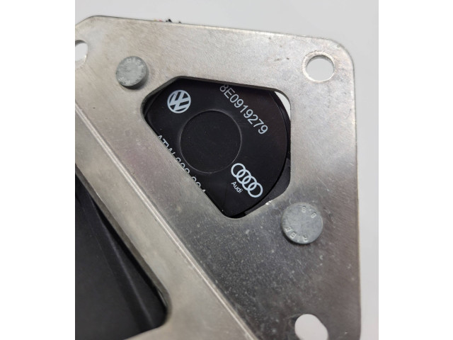 Блок управления 8P0907357F, 5LA00837901   Audi A3 S3 8P