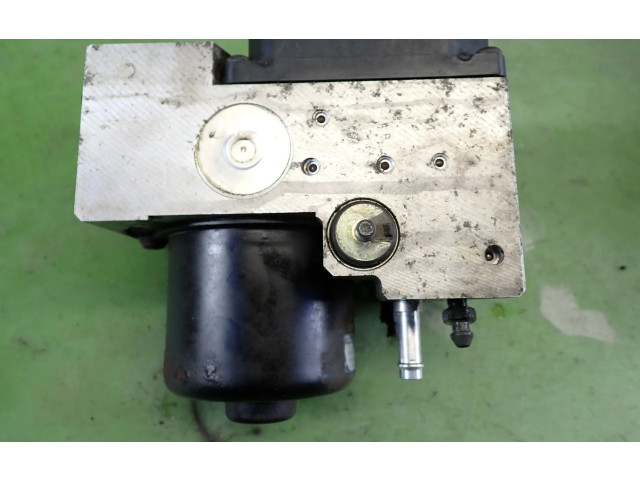 Блок АБС 44540-53010 Lexus IS 200-300 1999 - 2005 года