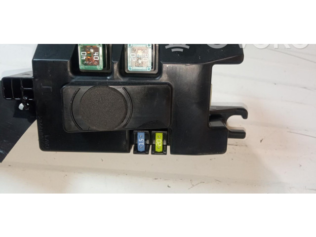 Блок предохранителей BKCA200751 KIA Sorento