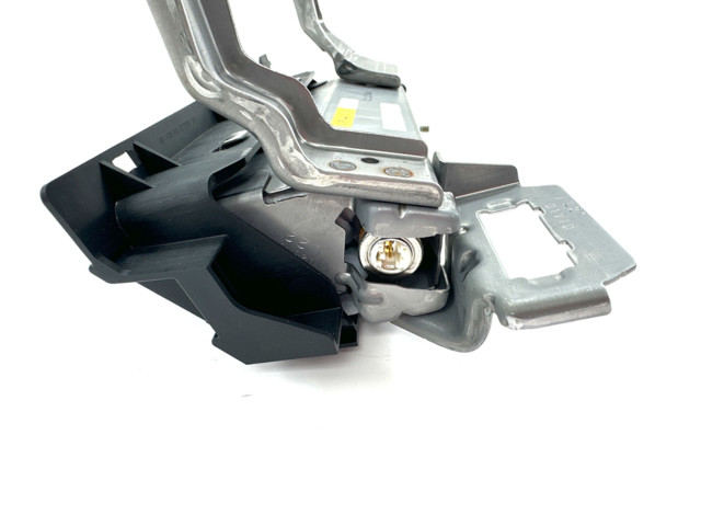 Подушка безопасности для колен TG13D04001, WRH22619583   Subaru Forester SK