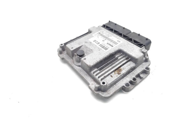 Блок управления двигателя 39101-2A616, 0281015461   KIA Rio