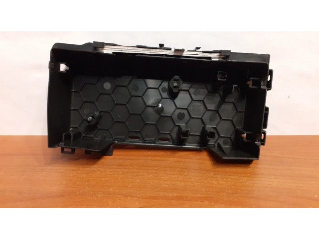 Pojistková skříňka Крышка ящика предохранителей 9322, A1675454000 Mercedes-Benz GLC X253 C253 2020