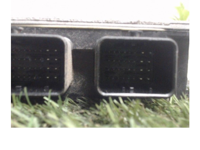 Блок управления Dacia Sandero