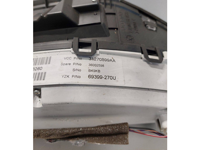 Панель приборов 31270899AA, 31270899   Volvo V70       