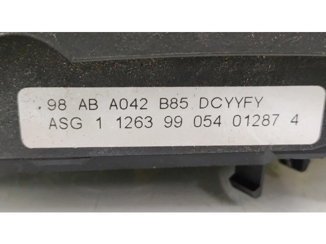 Подушка безопасности водителя 98ABA042B85   Ford Focus