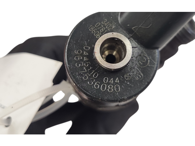 Форсунка 9637536080, 0445110044 Peugeot 406