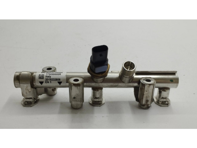 Vstřikovací lišta A2830700500, 175228660R Nissan Juke II F16 pro benzínový motor 1.0