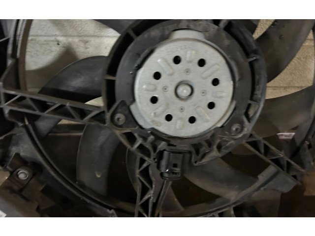 Вентилятор радиатора 8K0121003P Audi Q5 SQ5