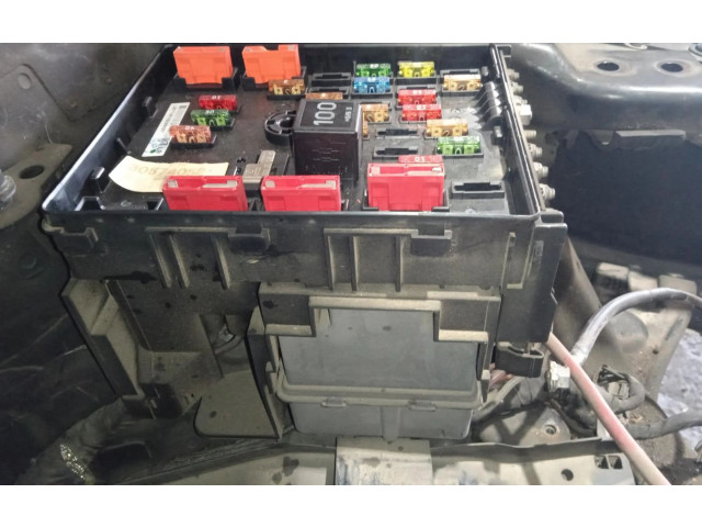 Pojistková skříňka 3C0937125, 3C0937125 Volkswagen PASSAT