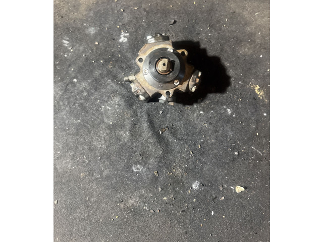 Топливный насос       Hyundai Getz   -  года   