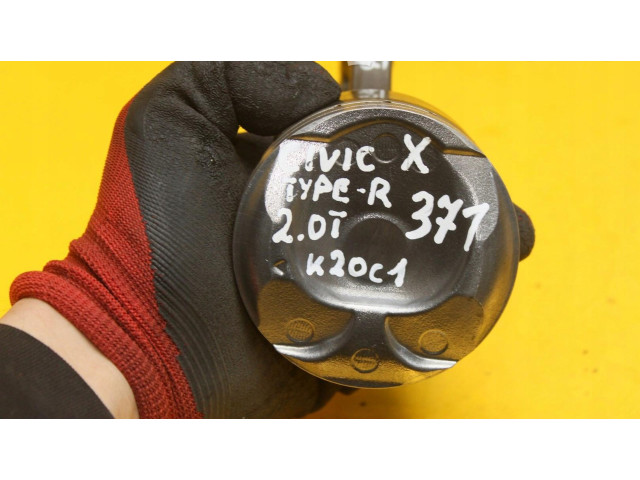 Píst Honda Civic X