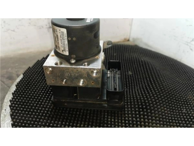 Блок АБС 3451-6789300-01   BMW  1 E82 E88  2007-2014 года