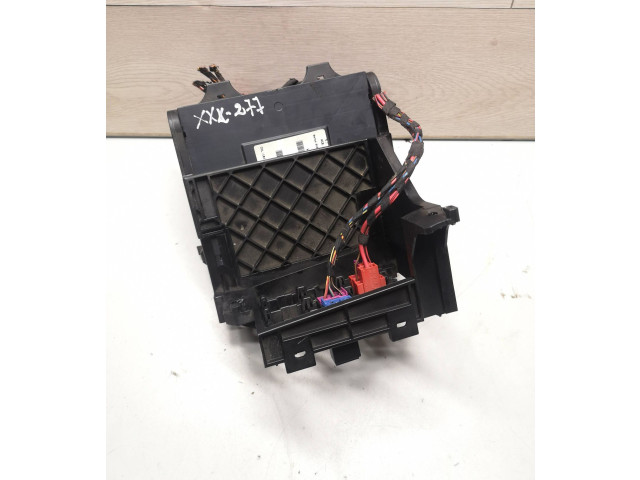 Блок комфорта 3C0937049E, S01NZ04   Skoda Octavia Mk2 (1Z)   