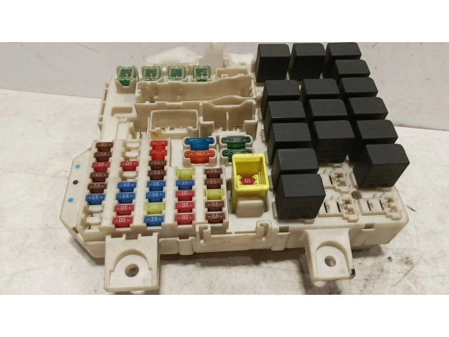 Блок предохранителей  MN108319   Mitsubishi Colt    