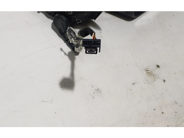 Зеркало электрическое Skoda Octavia Mk4 2019 - года