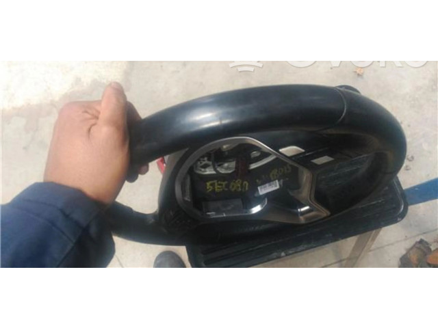 Volant Mercedes-Benz C AMG W204 2011 a2184600518