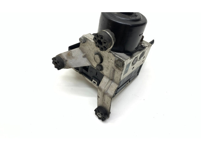 Блок АБС 685057401, 061936651 BMW X3 F25 2010 - 2017 года