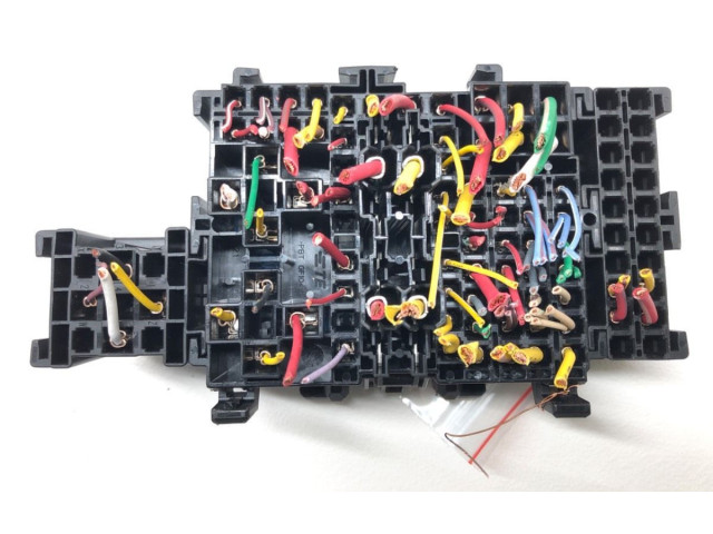 Блок предохранителей Dacia Sandero