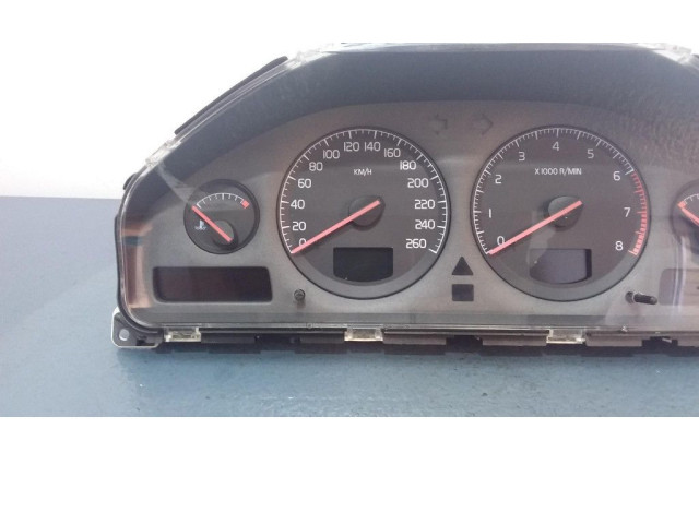 Панель приборов 69294-570T, 69294-570T   Volvo S60       