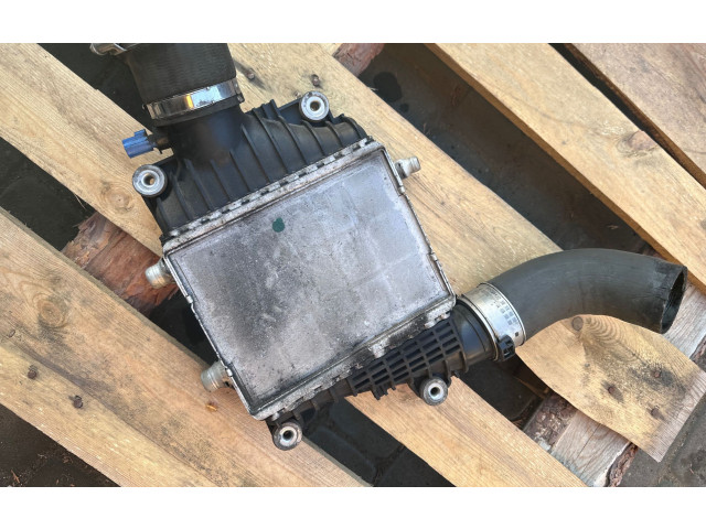 Интеркулер GX736K775AB, 1J3837BCZ Jaguar XE