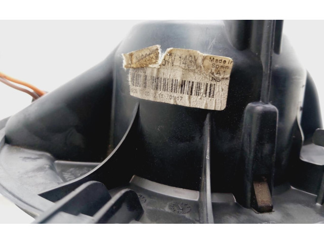 Вентилятор печки 1K1819015F Audi Q3 8U