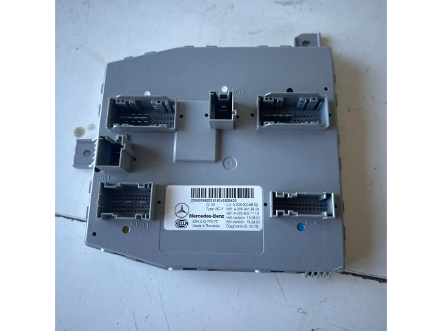 Блок комфорта A2059013904, A2059006822 Mercedes-Benz GLC C253