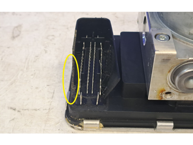 Блок АБС 31680098, 31680104 Volvo XC90 2014 - года