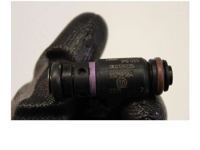 Форсунка 55259564    Jeep Renegade  55263842 