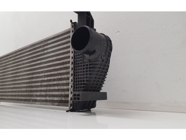 Интеркулер 55038004AD Jeep Grand Cherokee