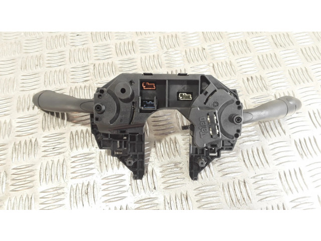 Подрулевой переключатель 6242Z3, 345657356 Citroen C4 I