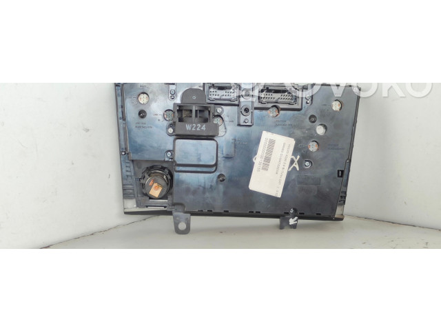 Блок управления климат-контролем    Volvo XC90