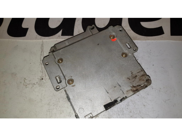 Řídící jednotka 8A0907401B, 0281001185 Audi 80 90 B3 1990