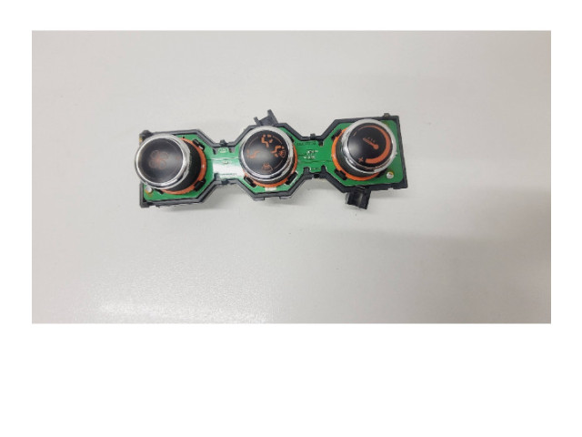 Блок управления климат-контролем    Ligier JS 50