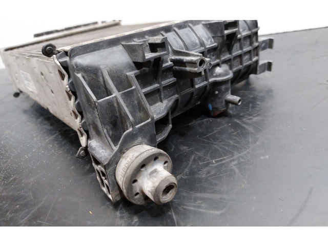 Интеркулер 214106421R Dacia Duster II